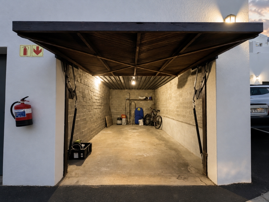 2 Bedroom Property for Sale in Aurora Western Cape